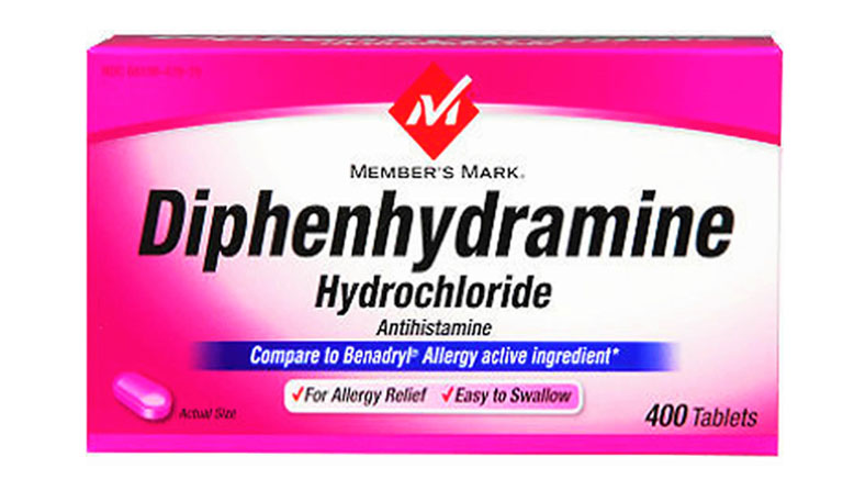 Kiểm soát triệu chứng nổi mề đay với thuốc Diphenhydramin