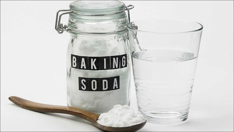 Uống nước baking soda pha loãng cải thiện bệnh lý