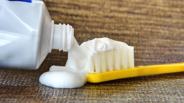 Cách chống xuất tinh sớm bằng kem đánh răng
