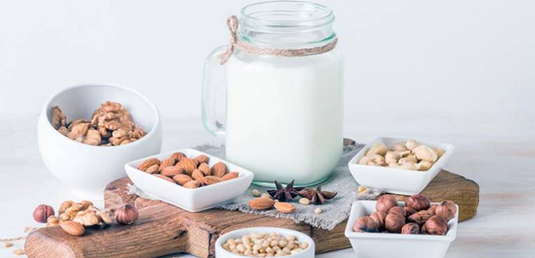 Sữa - Thực phẩm tốt cho người bị đau lưng