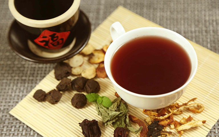 9 Bài Thuốc Chữa Viêm Tai Giữa Bằng Đông Y theo YHCT